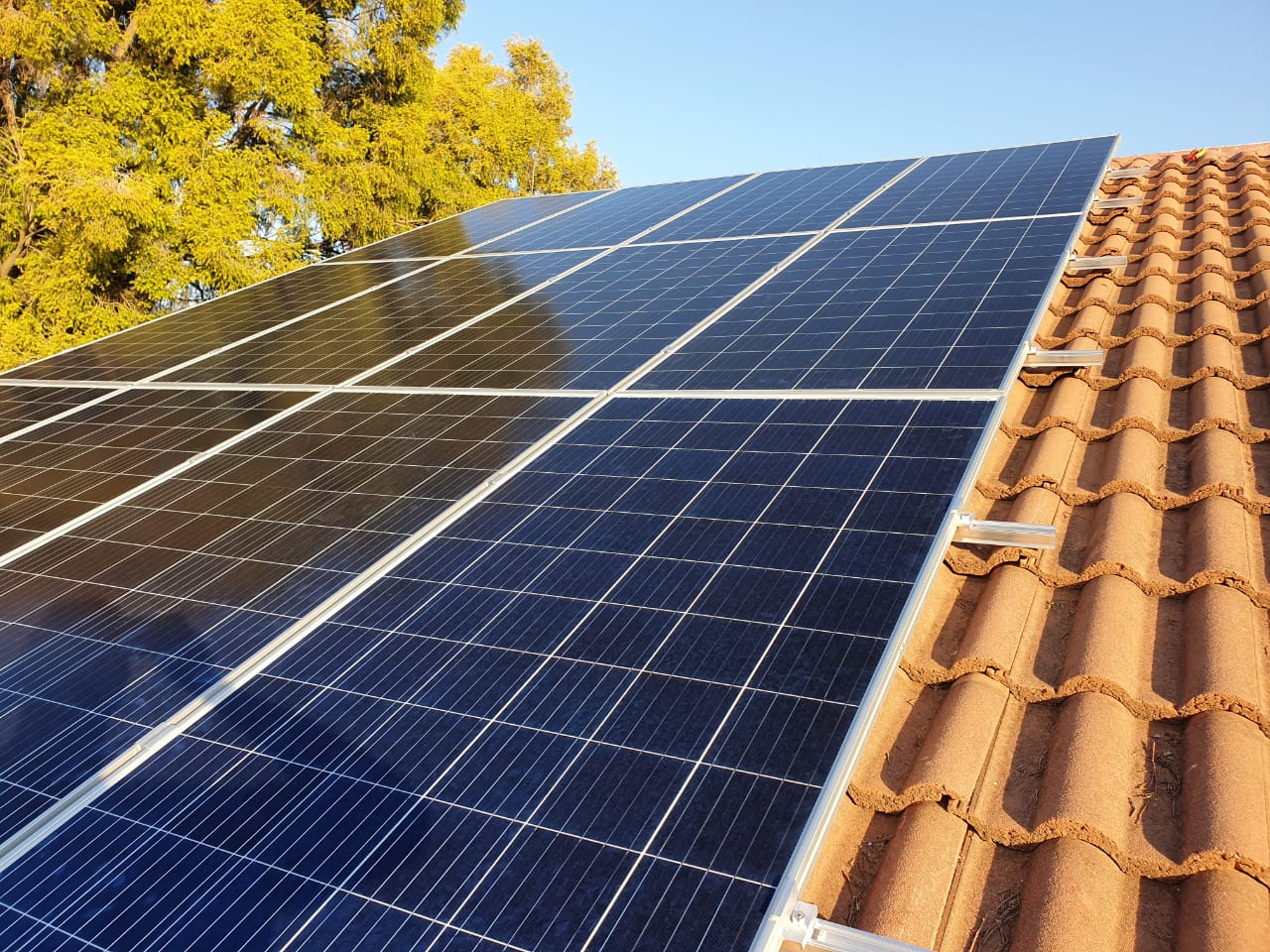 solar panel installation
hybrid solar system installation